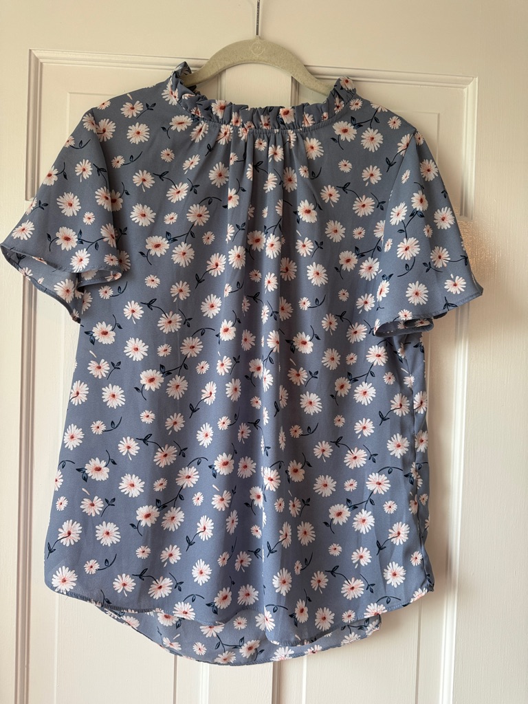 Cooper  Ella Dusty Blue Daisy RuffleNeck Top Medium